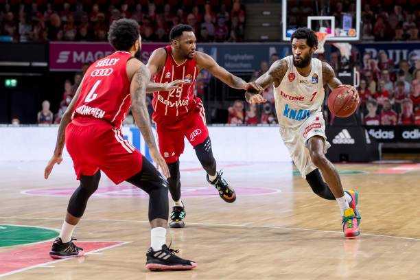 此前英超某 此前英超某